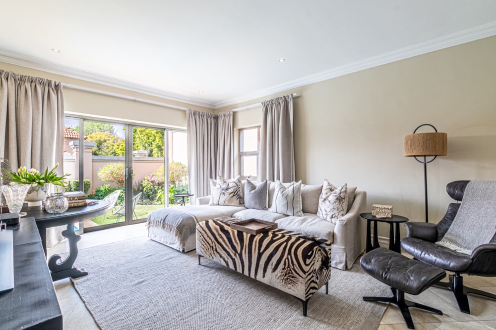 Cluster let in Hyde Park, Sandton - JBL1717063 Cluster let in Hyde Park, Sandton - JBL1717063