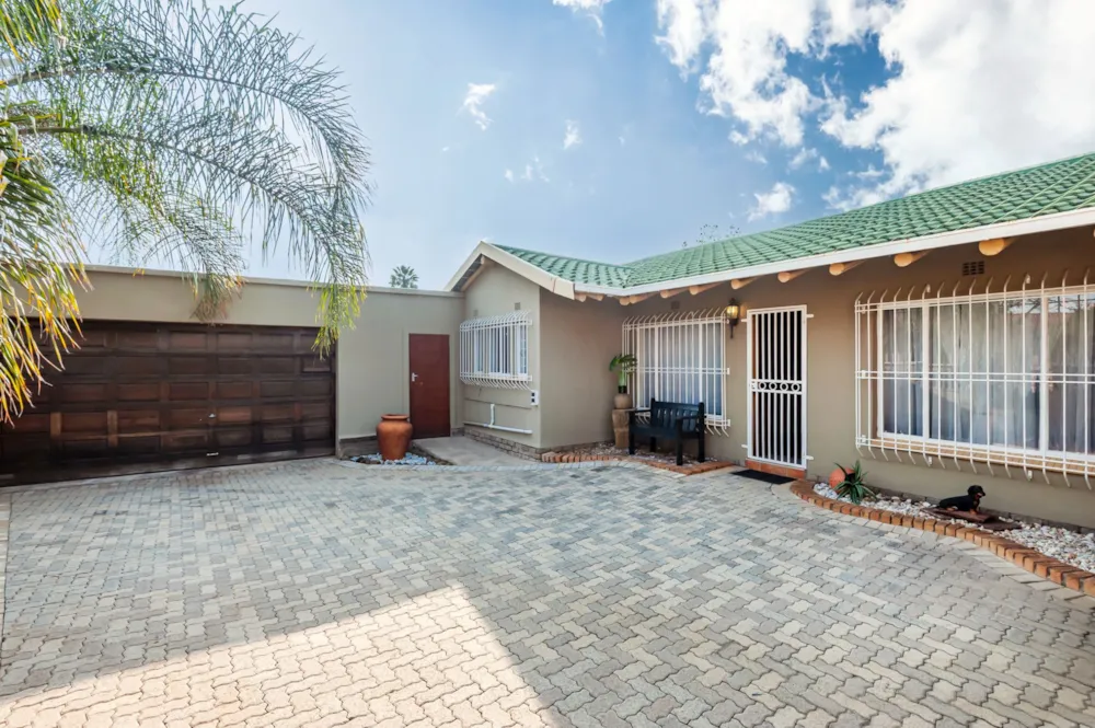House sold in Verwoerdpark, Alberton - 1GV1712999 House sold in Verwoerdpark, Alberton - 1GV1712999