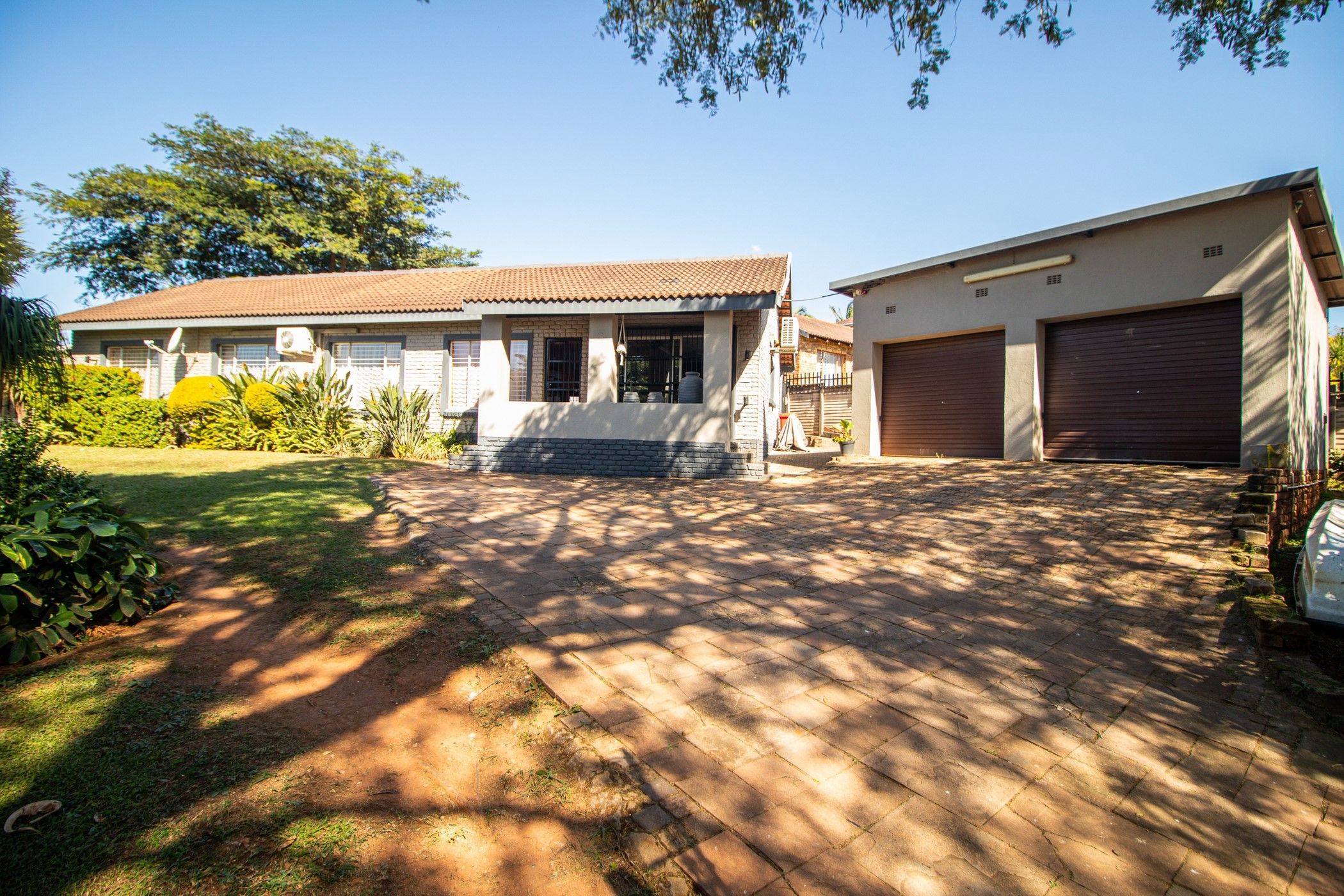 House for sale in Kingsview - 1WR1714184