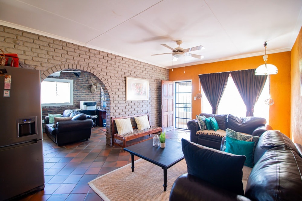 House for sale in Kingsview - 1WR1714184