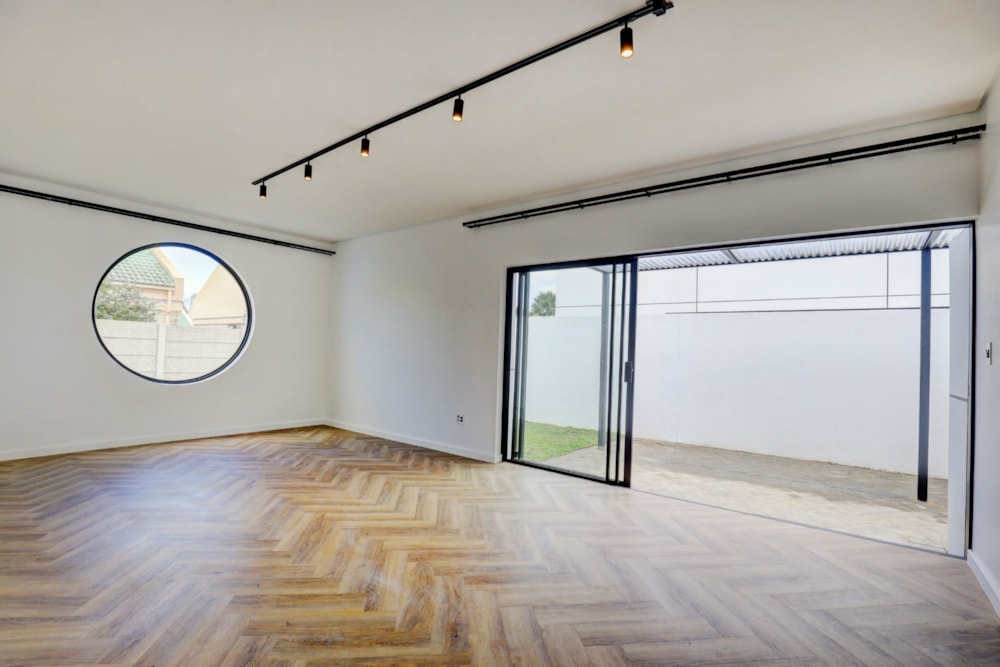 House let in Arbour Nature Estate - GEO1713870 House let in Arbour Nature Estate - GEO1713870