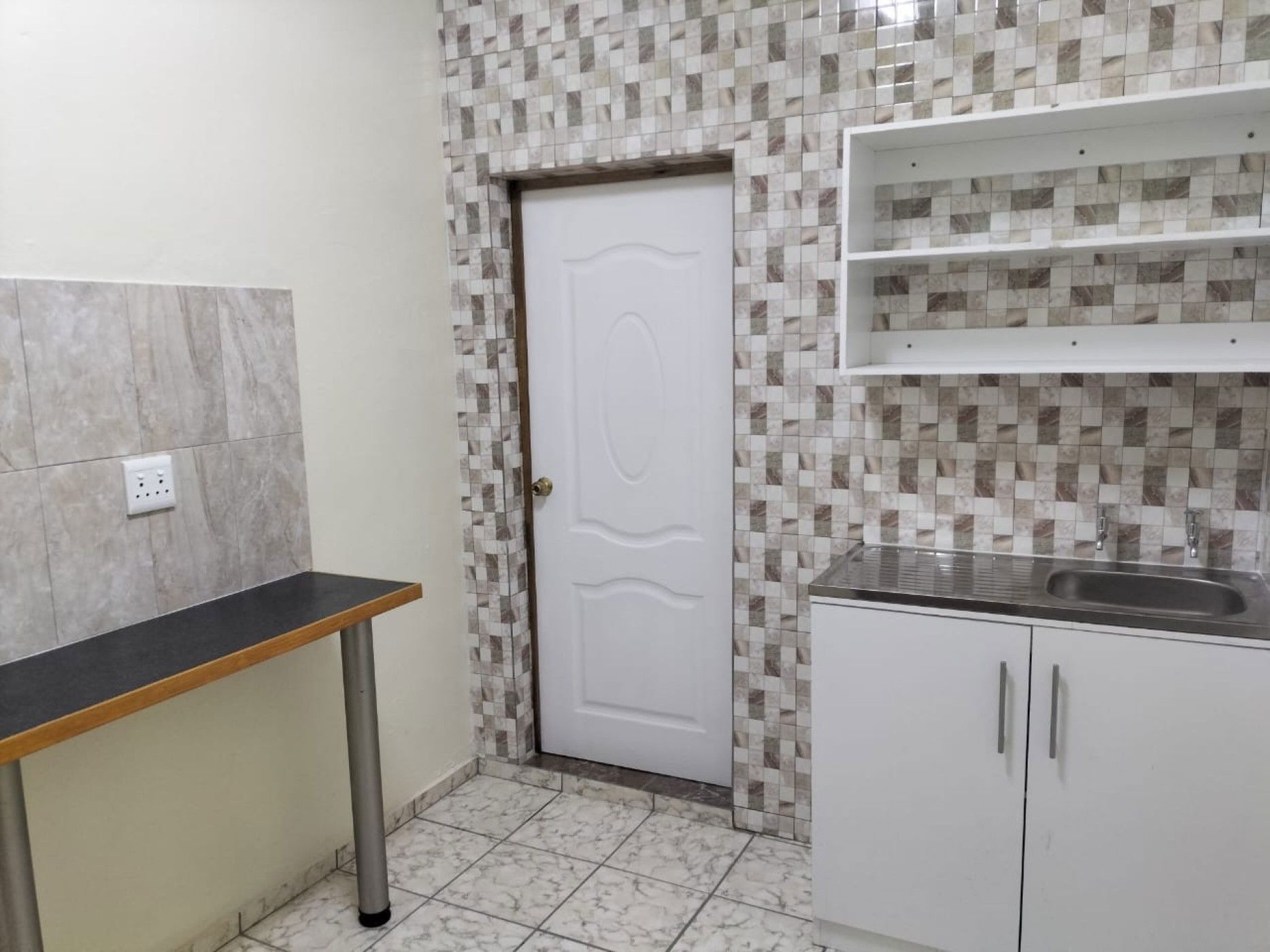 Apartment to rent in Kimberley - 1KJ1713536