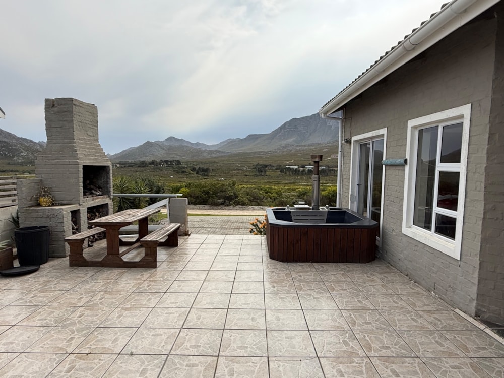 House for sale in Pringle Bay - KN1714360 House for sale in Pringle Bay - KN1714360