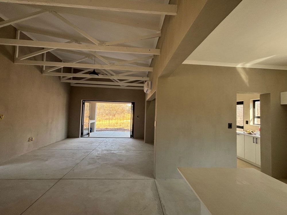 Single-storey cluster for sale in Hoedspruit - 1HS1656286 Single-storey cluster for sale in Hoedspruit - 1HS1656286