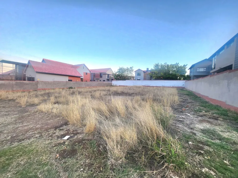 Residential vacant land for sale in Wild Olive Estate - 1BX1715813 Residential vacant land for sale in Wild Olive Estate - 1BX1715813