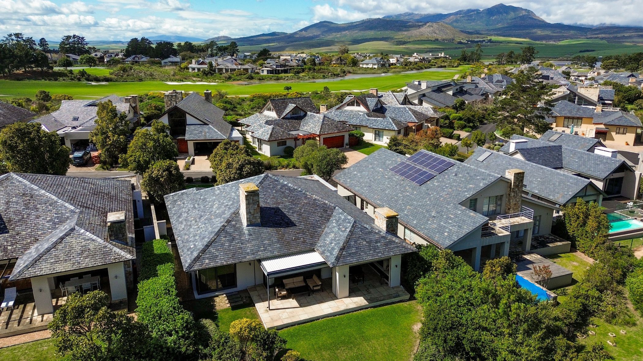 House for sale in Arabella Country Estate - HF1712937