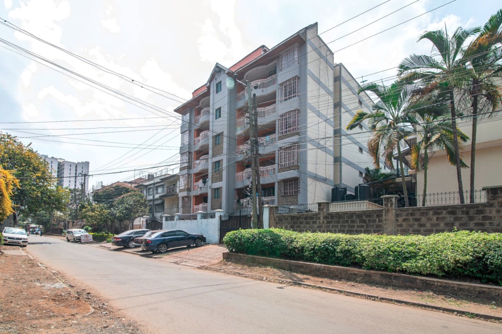 Multi-storey apartment for sale in Nairobi West, Kenya - 3KE1712613