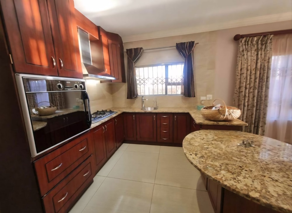 House for sale in Roylglen - 1KJ1714087 House for sale in Roylglen - 1KJ1714087