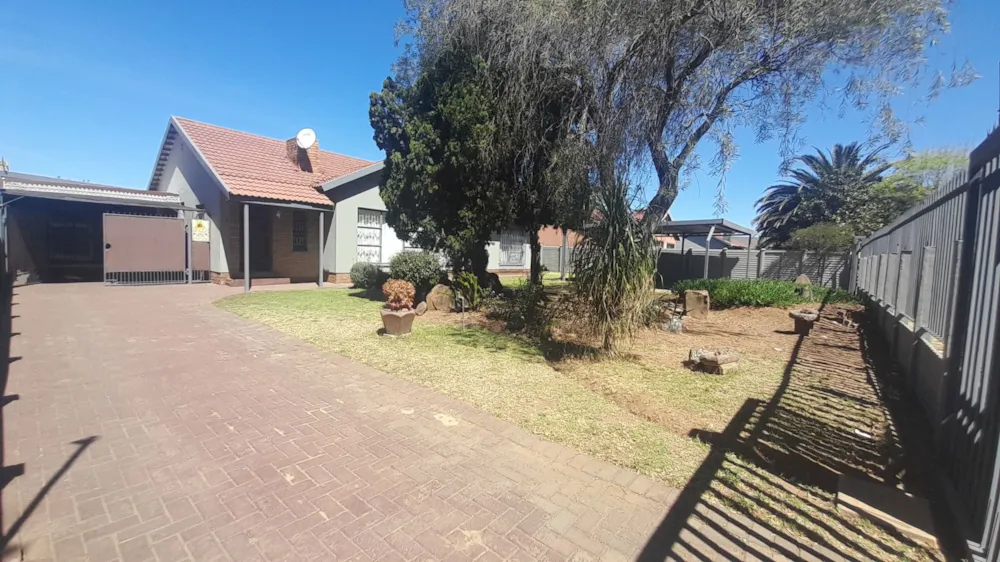 House sold in Vanderbijlpark SE 6 - 1VT1715235 House sold in Vanderbijlpark SE 6 - 1VT1715235