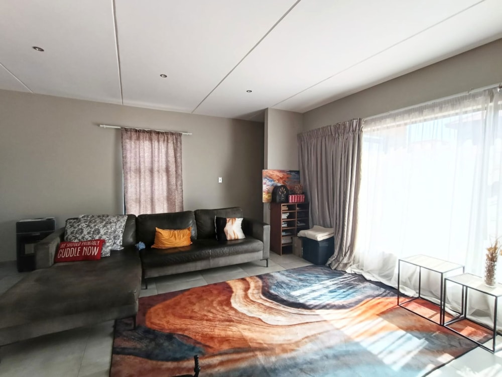 Townhouse let in Langenhovenpark - 1BX1713998 Townhouse let in Langenhovenpark - 1BX1713998