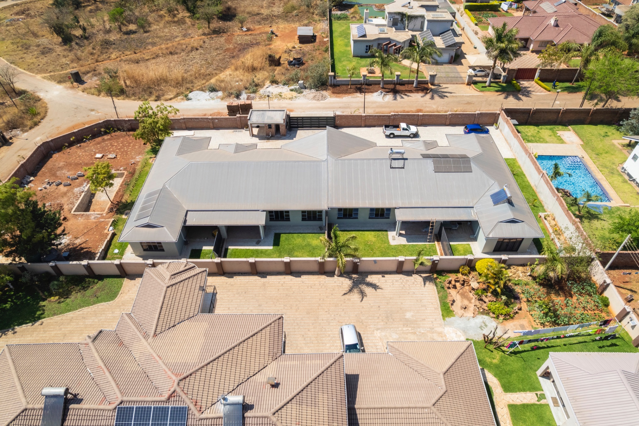 Garden apartment for sale in The Grange, Zimbabwe - 3ZB1715156