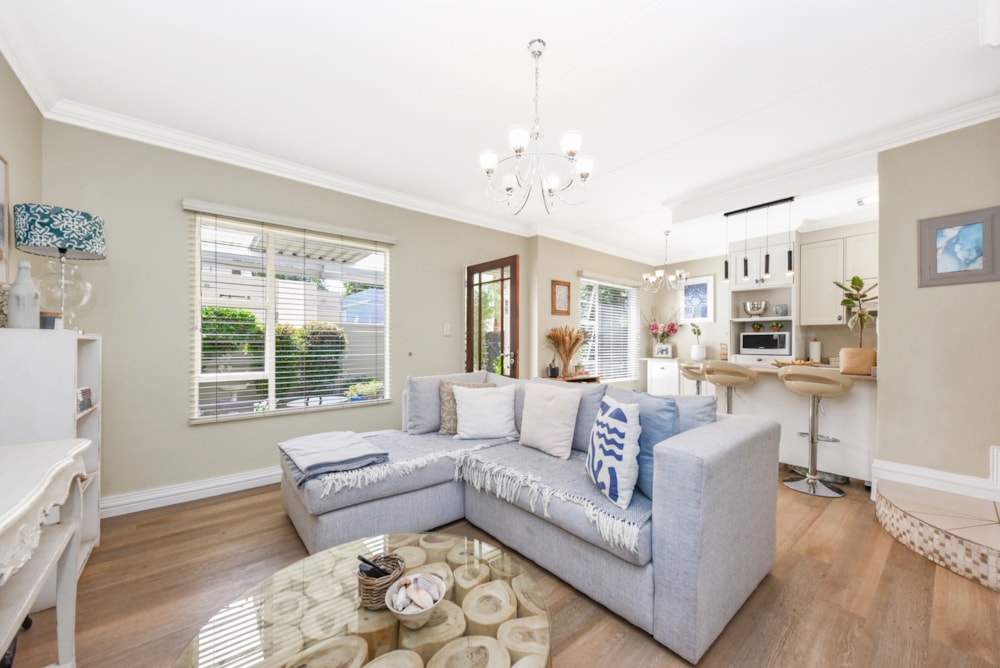 Townhouse for sale in Douglasdale - FW1715237 Townhouse for sale in Douglasdale - FW1715237