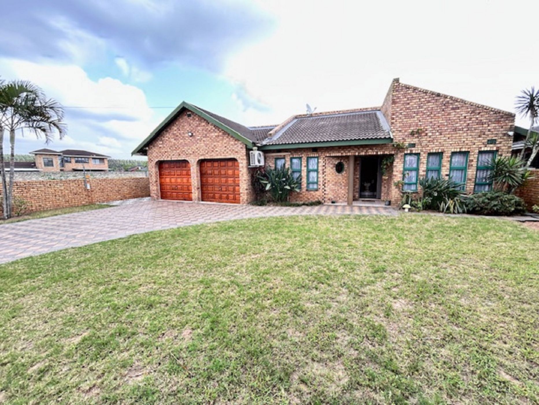 House for sale in Brackenham - 1RY1705290