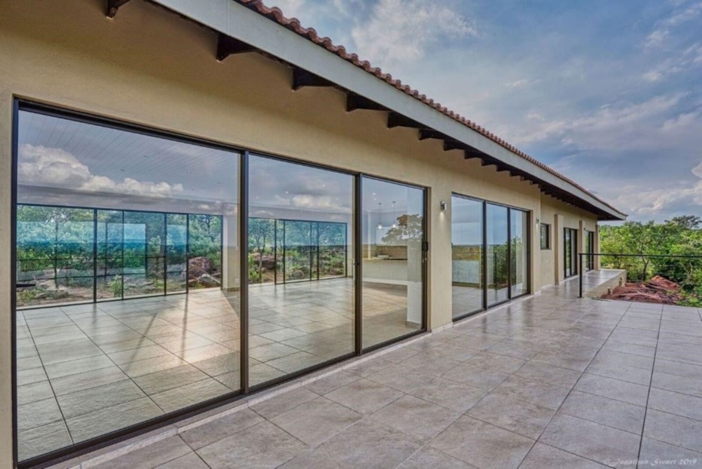 Security estate home to rent in Lephalale Rural - 1ER1691135