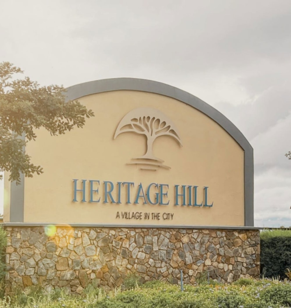 House for sale in Heritage Hill Estates - CN1691335 House for sale in Heritage Hill Estates - CN1691335