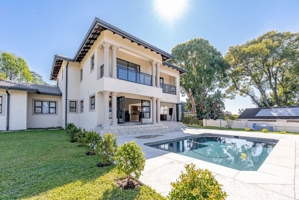 Double-storey house for sale in Kloof - 1KF1715974