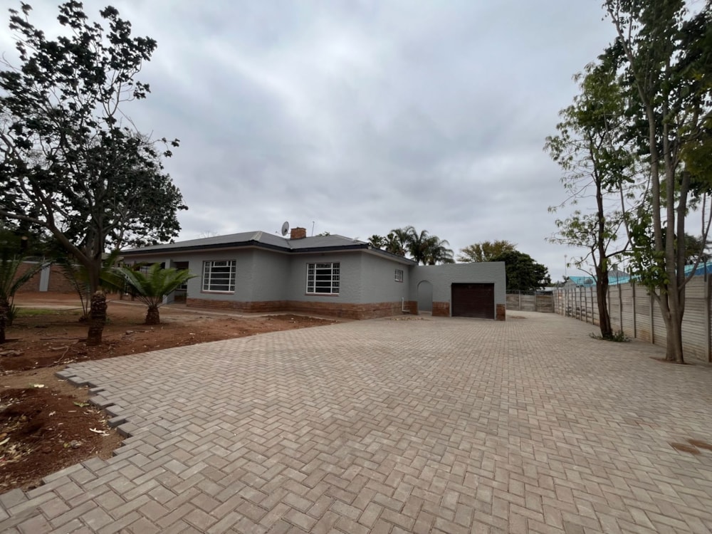 House for sale in Polokwane Central - 1PS1716196 House for sale in Polokwane Central - 1PS1716196