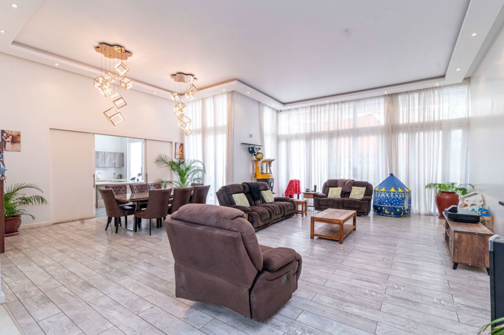 Townhouse for sale in Kyuna , Kenya - 3KE1714750