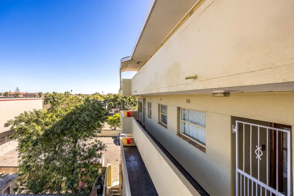 Multi-storey apartment for sale in Parow Central - DBV1715564 Multi-storey apartment for sale in Parow Central - DBV1715564