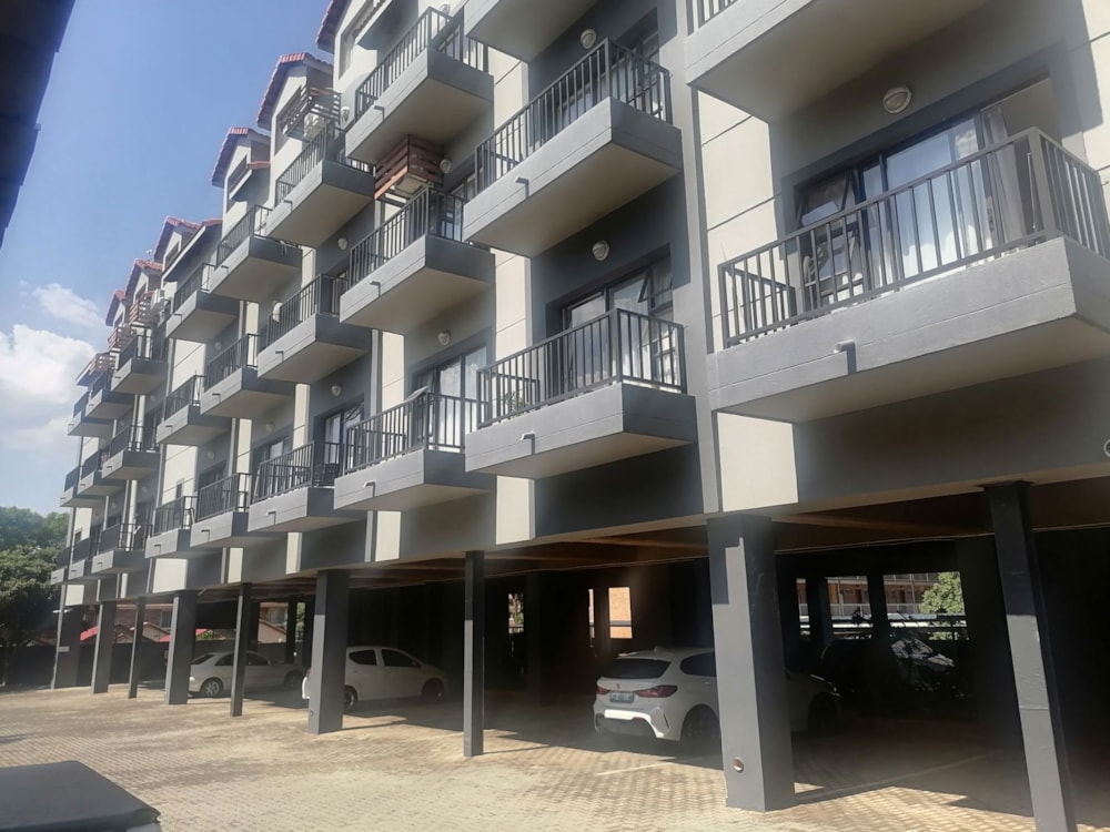 Apartment for sale in Hillcrest, Pretoria - PT1701023 Apartment for sale in Hillcrest, Pretoria - PT1701023