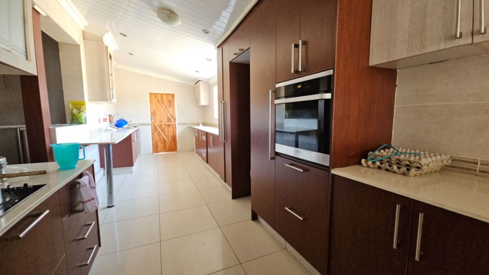 Smallholding for sale in Homelands - 1VT1714067