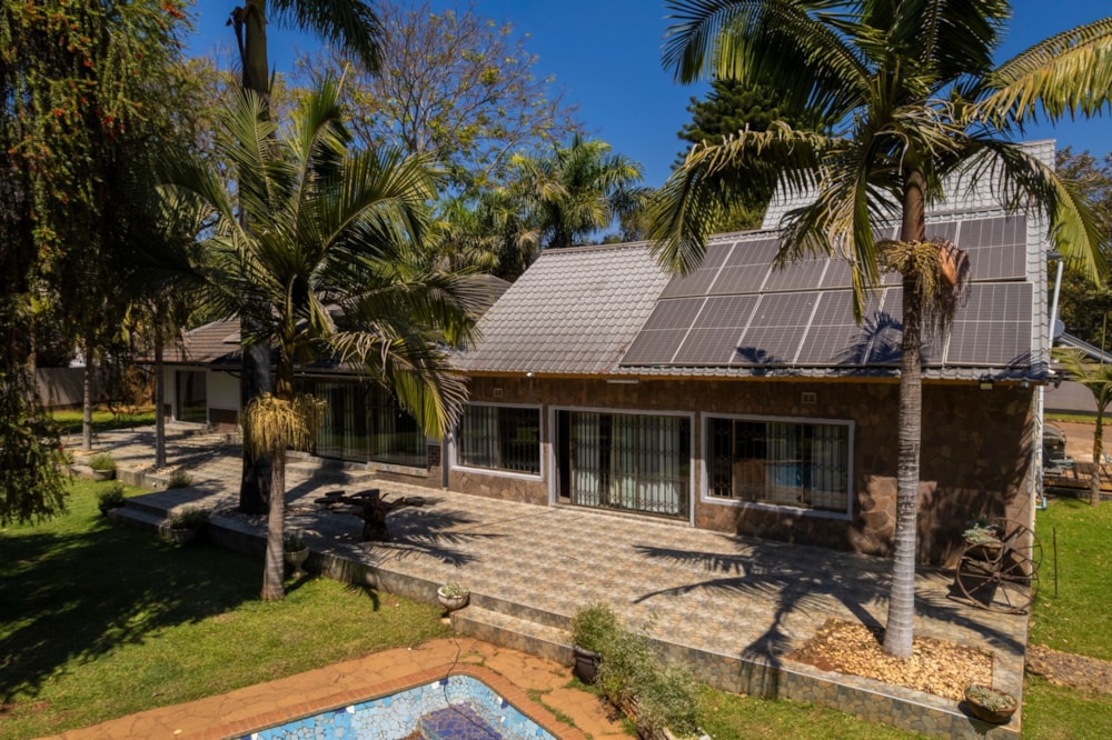 House for sale in Chisipite, Zimbabwe - 3ZB1713538