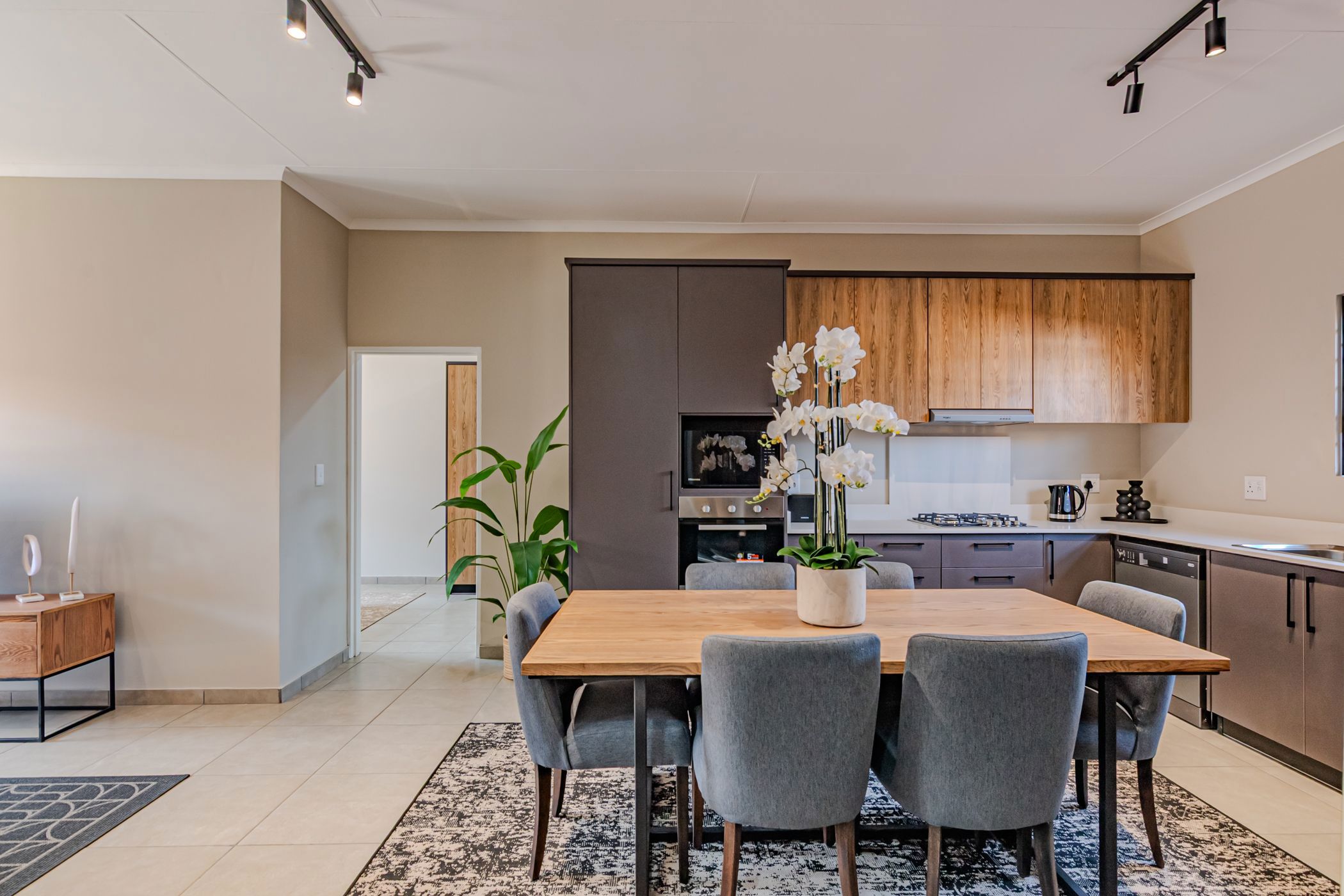Security estate home for sale in Rietvalleirand - CN1704740