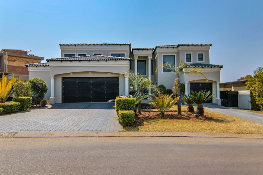 House for sale in Midstream Estate - CN1712443