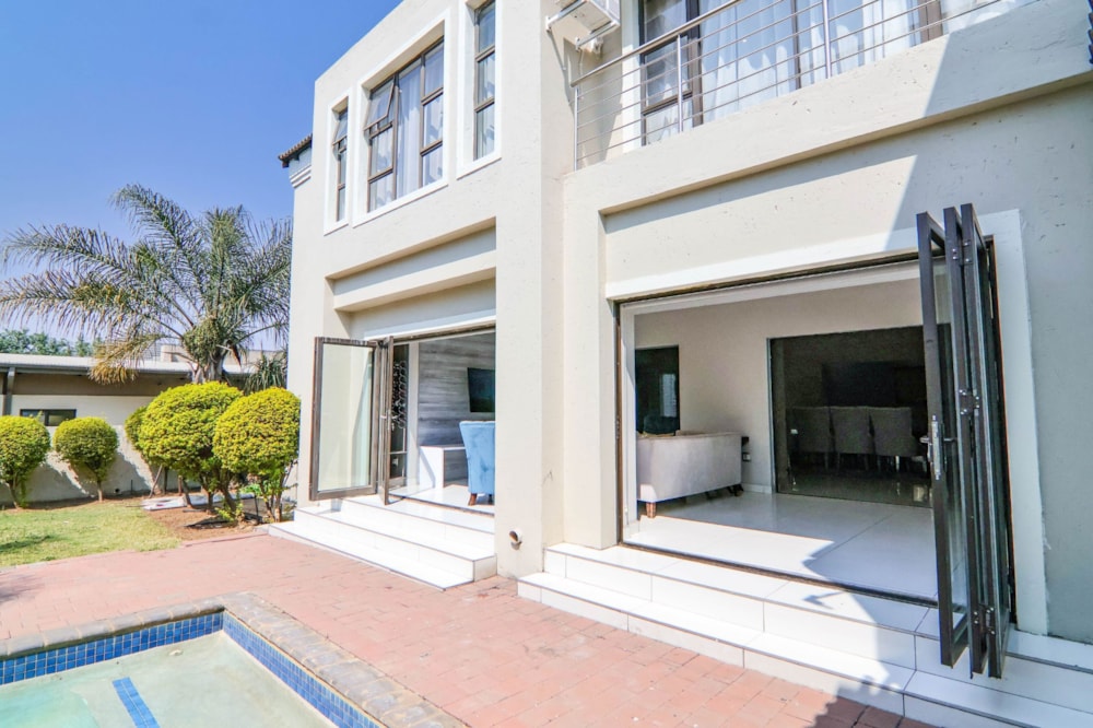 House for sale in Midstream Estate - CN1712443 House for sale in Midstream Estate - CN1712443