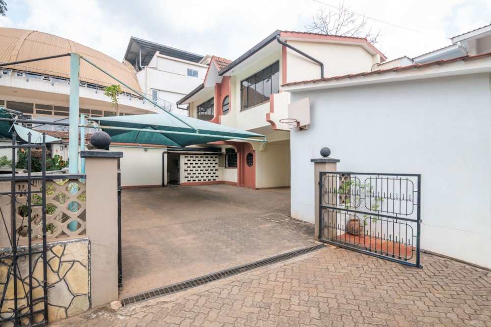 Townhouse for sale in Westlands, Kenya - 3KE1711193 Townhouse for sale in Westlands, Kenya - 3KE1711193