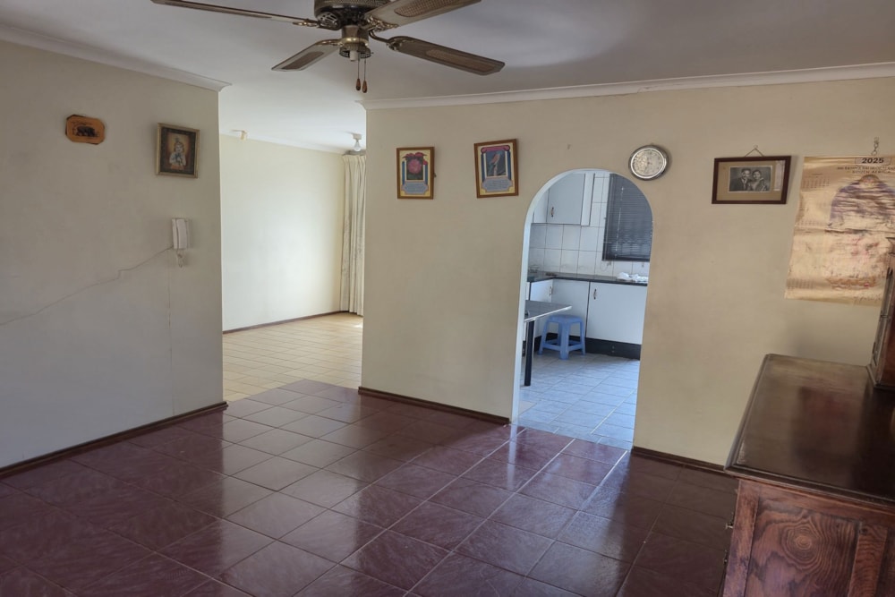 House for sale in Lotus Park - 1WB1713664