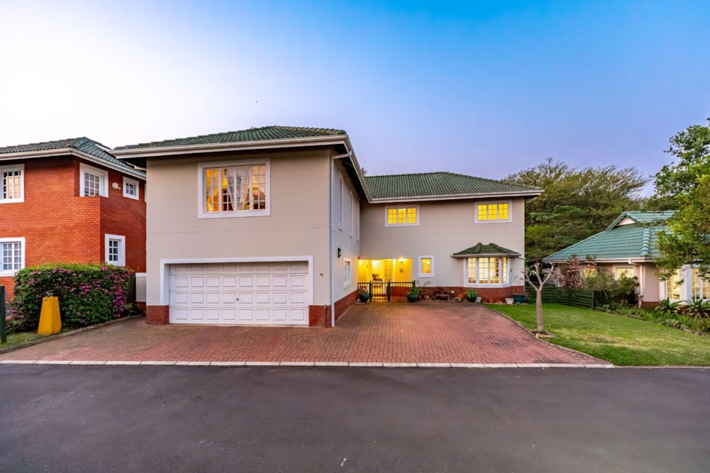 Townhouse for sale in Hillcrest, Upper Highway - 1KF1712048