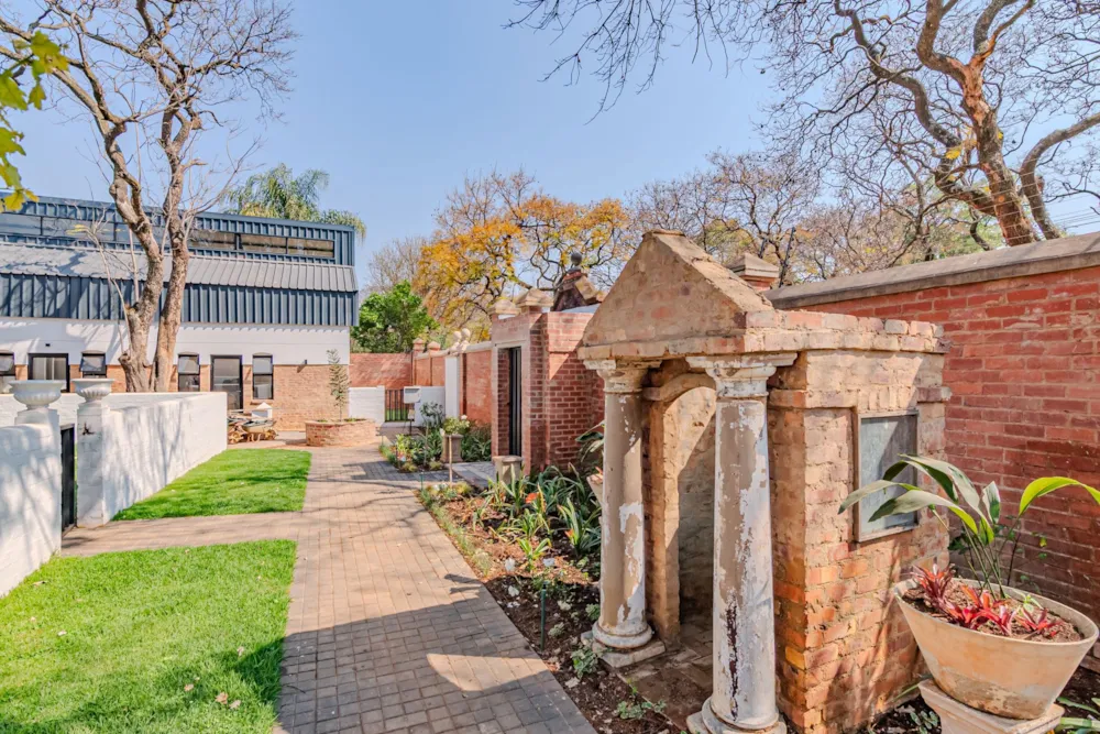 Cluster let in Brooklyn, Pretoria East - PTL1711774 Cluster let in Brooklyn, Pretoria East - PTL1711774