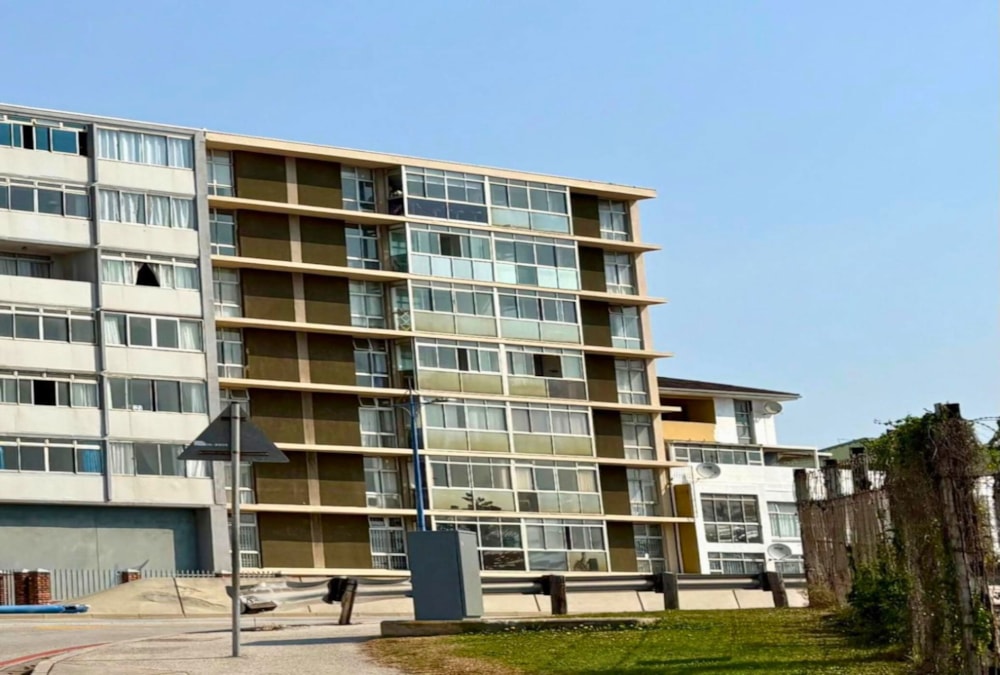 Apartment for sale in Humewood - 1PLZ1712975