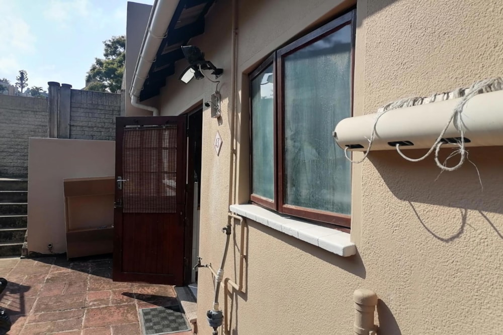 Security complex home for sale in The Wolds - 1WP1714346