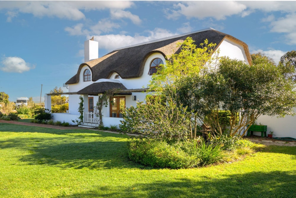 Double-storey house for sale in Napier, Overberg - 1SW1714265
