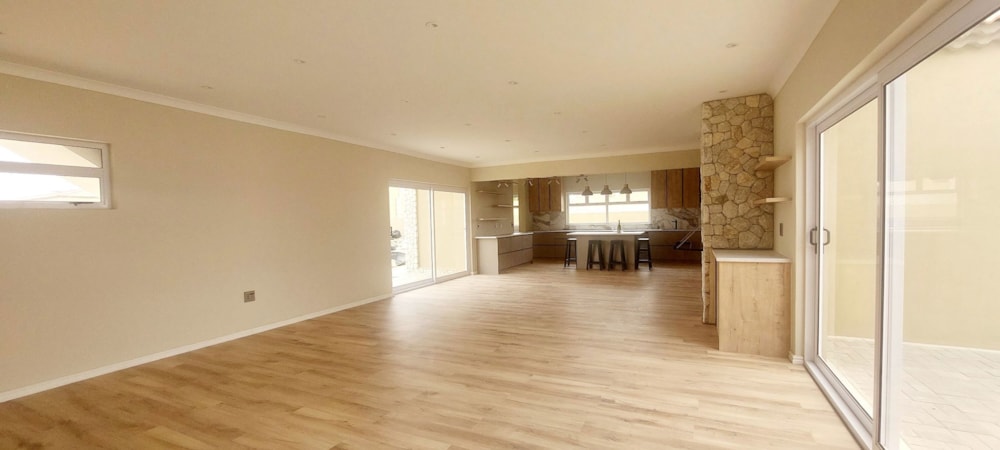 House for sale in Rossmund Golf Estate, Namibia - 3NM1712184