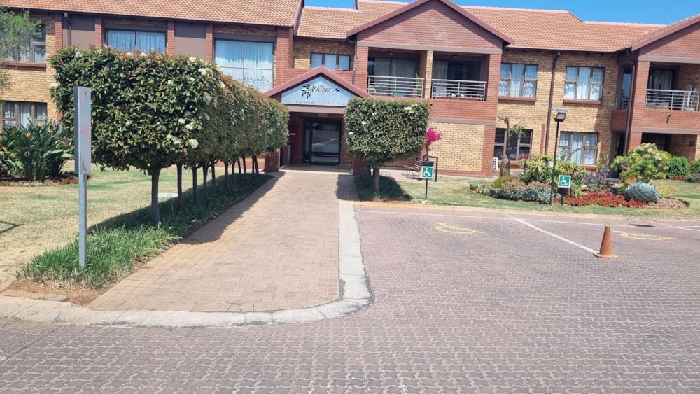 Retirement apartment for sale in Willow Park Manor - PT1712553