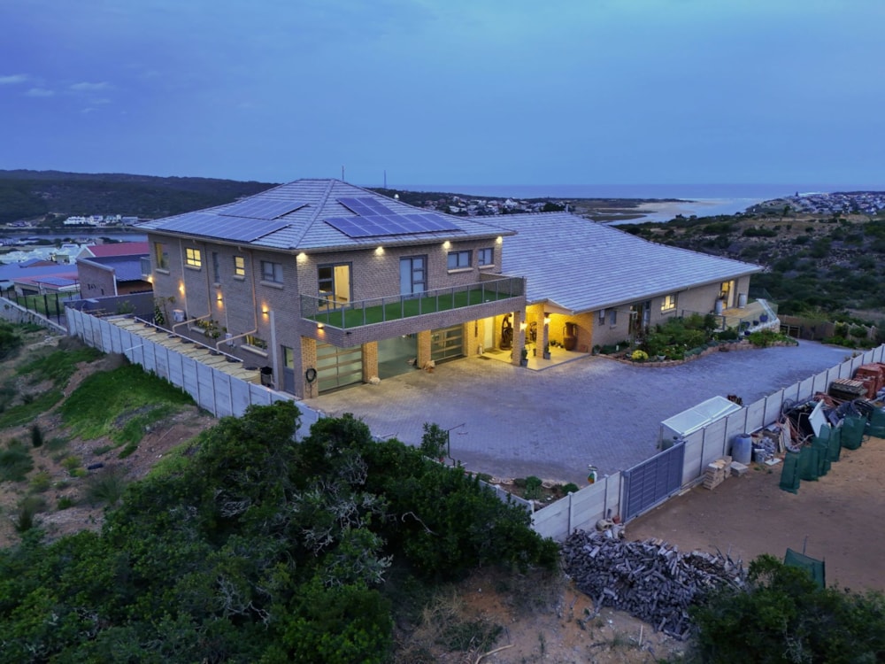 House for sale in Stilbaai West - 1SR1712735 House for sale in Stilbaai West - 1SR1712735