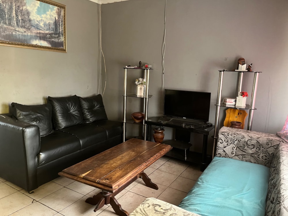 House sold in Barry Hertzog Park - 1NW1713888