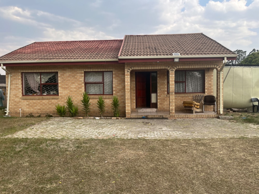 House sold in Barry Hertzog Park - 1NW1713888