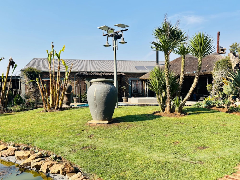 Smallholding for sale in De Deur - 1VT1712977