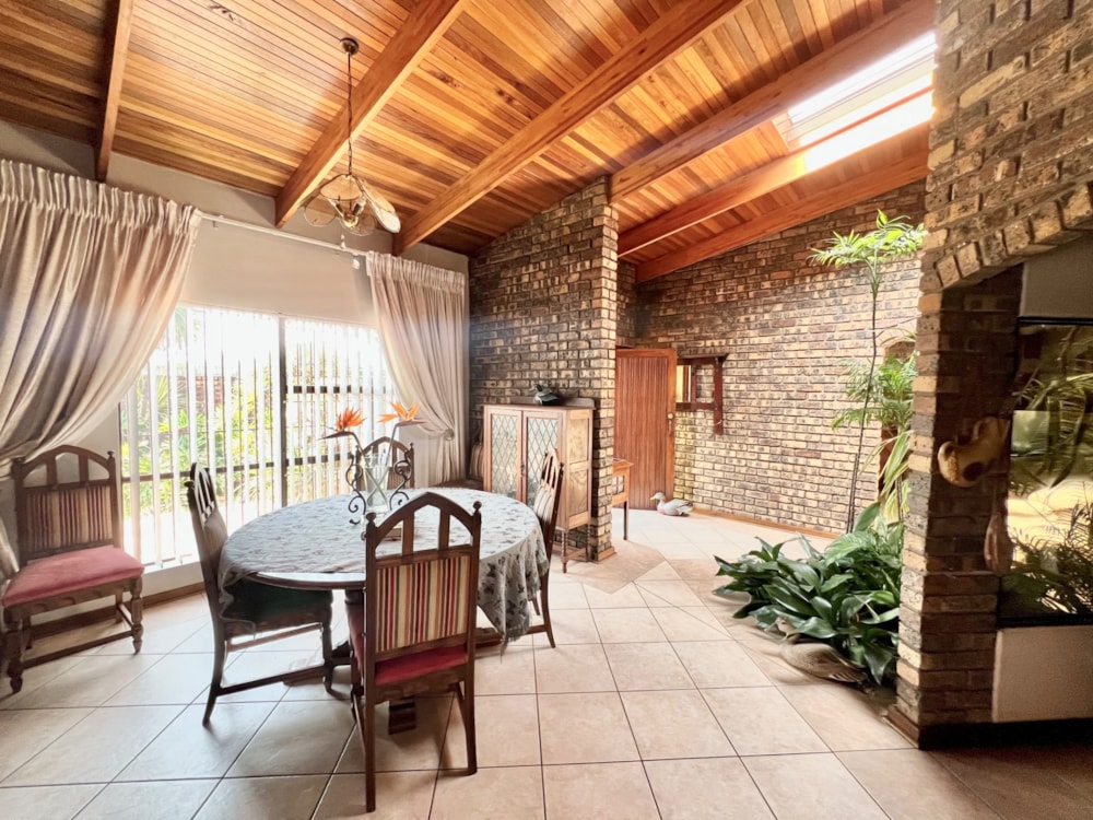 House for sale in Bester - PRN1713101