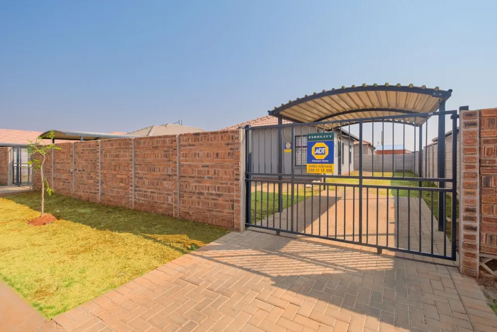 House for sale in Protea Glen - RDT1713056 House for sale in Protea Glen - RDT1713056