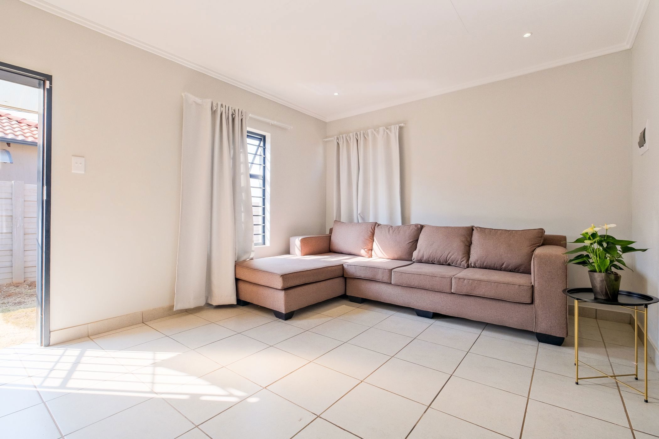 House for sale in Protea Glen - RDT1713056