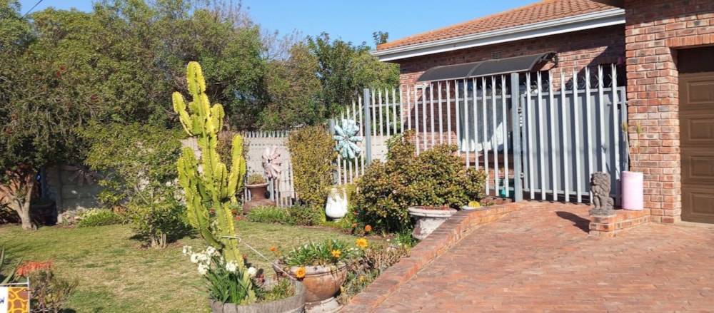 House for sale in Albertinia - 1SR1713330