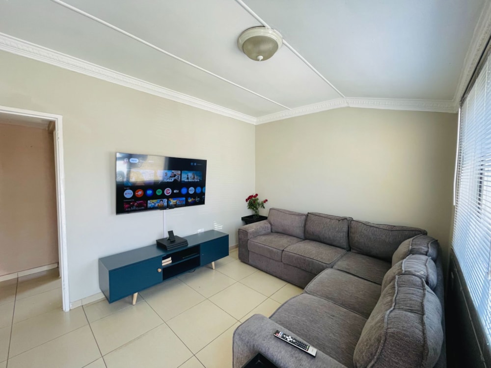 House for sale in Eldorado Park - 1GV1713368 House for sale in Eldorado Park - 1GV1713368