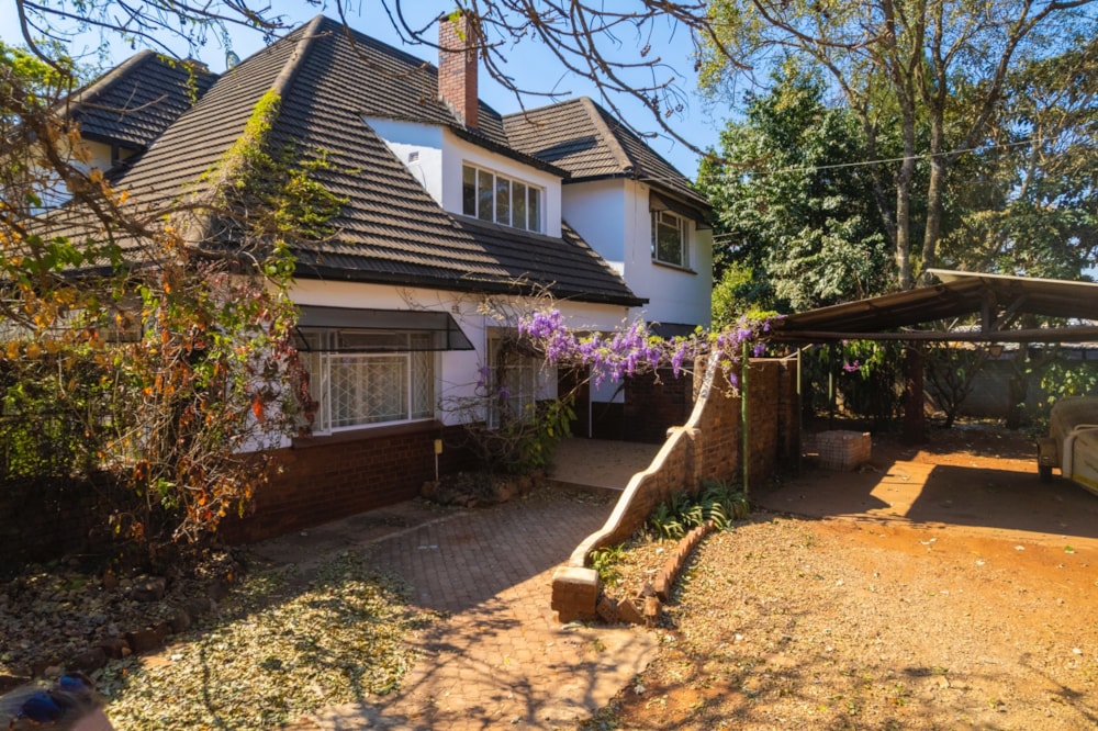 Double-storey house for sale in Greendale, Zimbabwe - 3ZB1713033