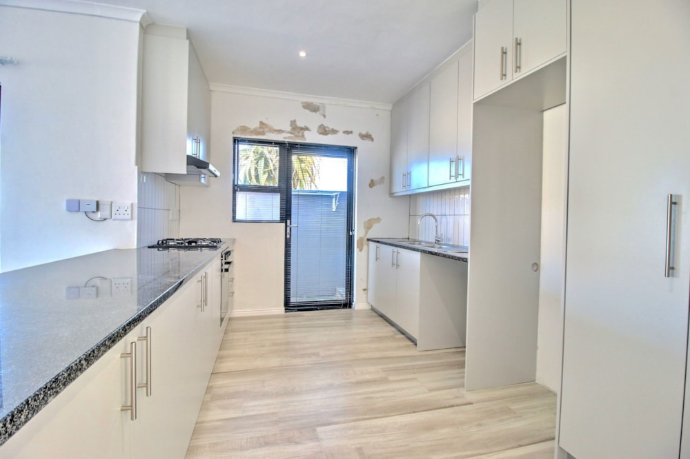 House let in Plattekloof - 1PLA1713041 House let in Plattekloof - 1PLA1713041