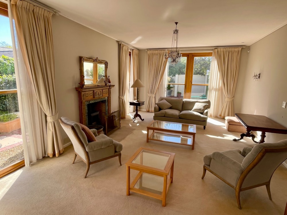 House let in Claremont Upper - RBL1713093